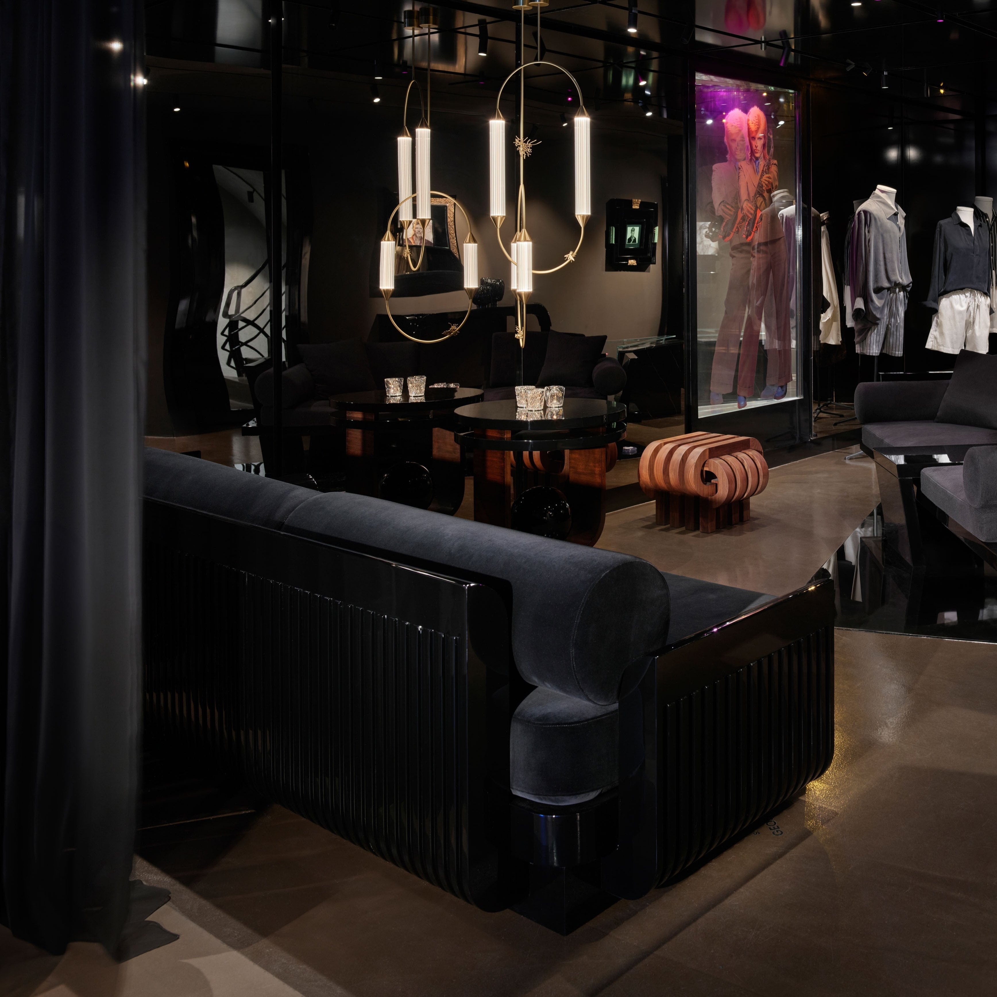 HONG KONG SOFA