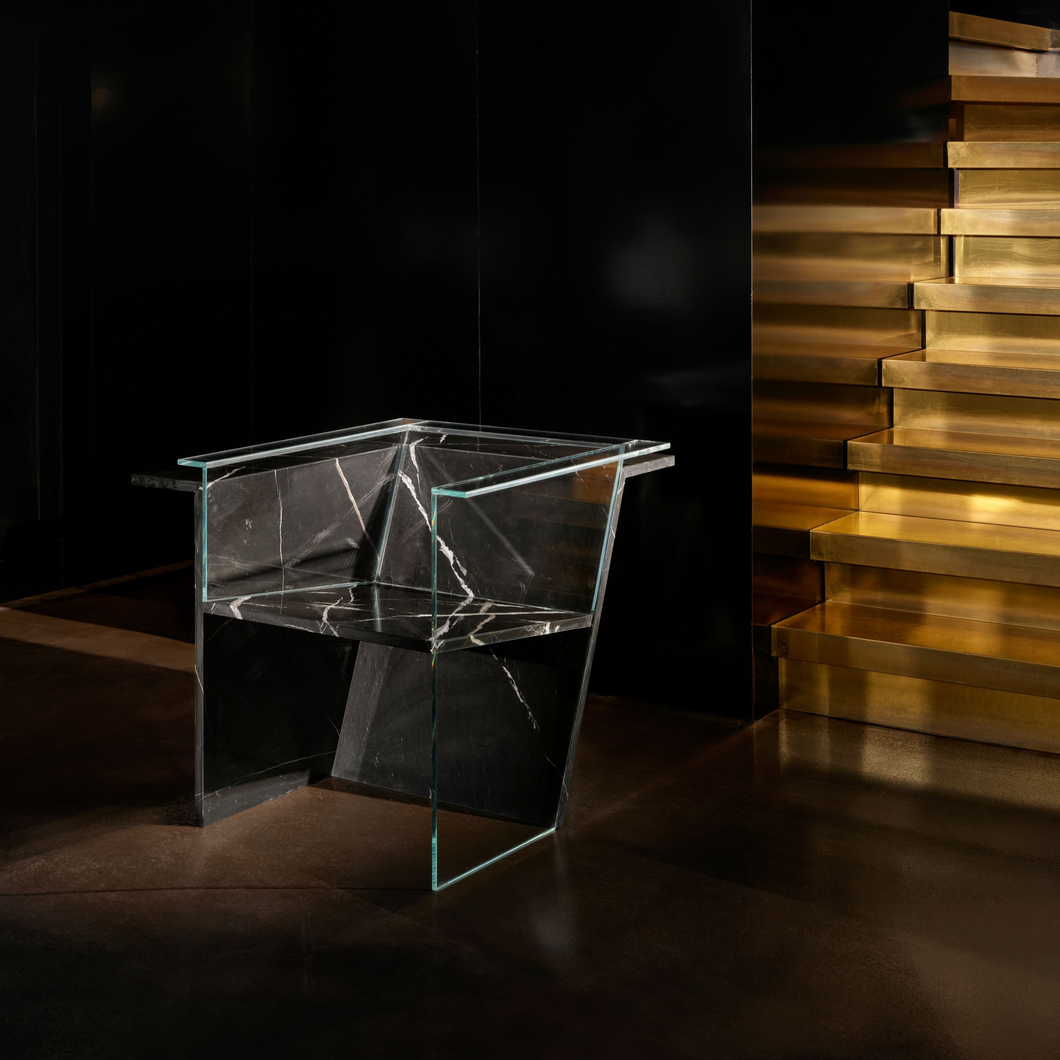 TOKYO ARMCHAIR