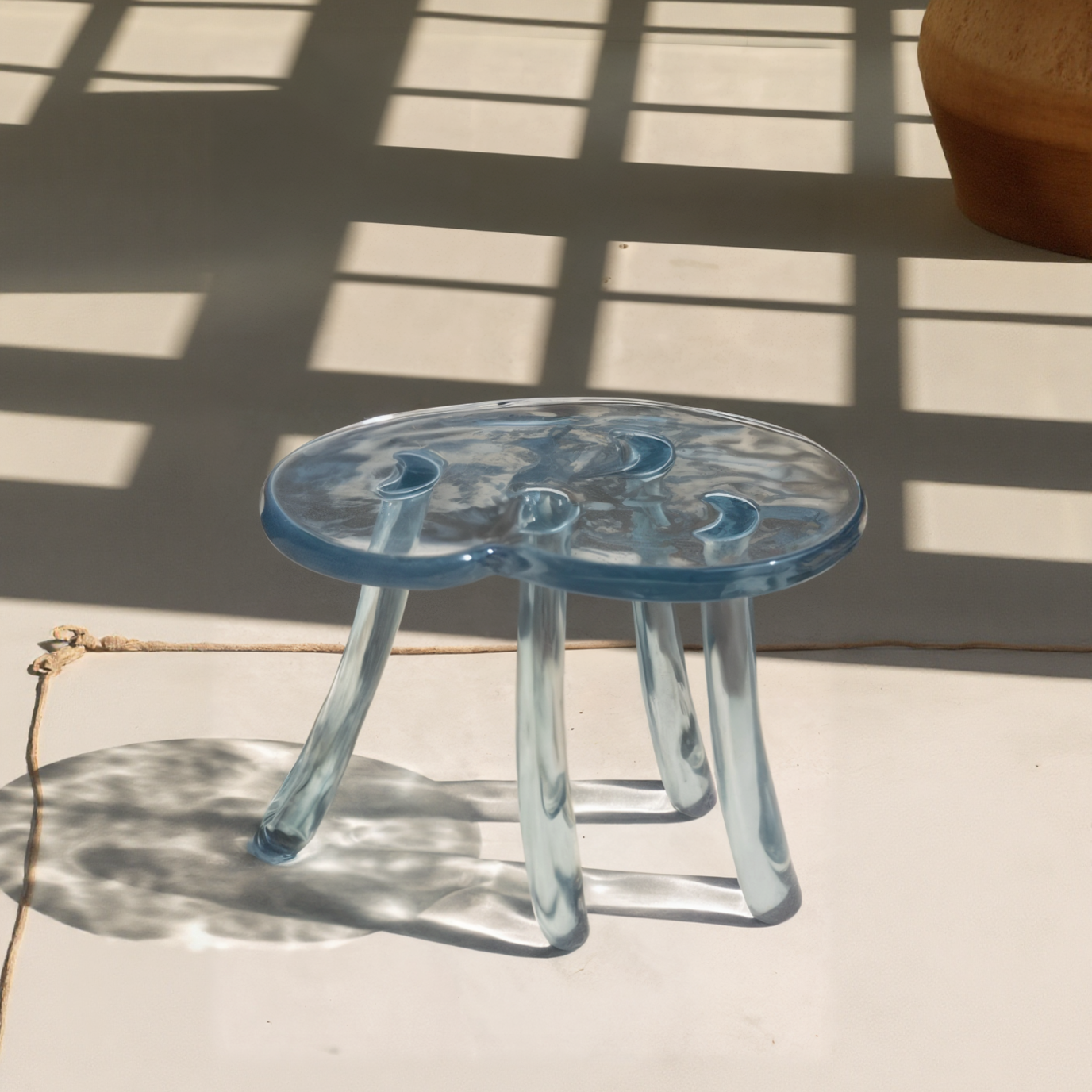 LUNG 2.0 LIGHT BLUE SIDE TABLE