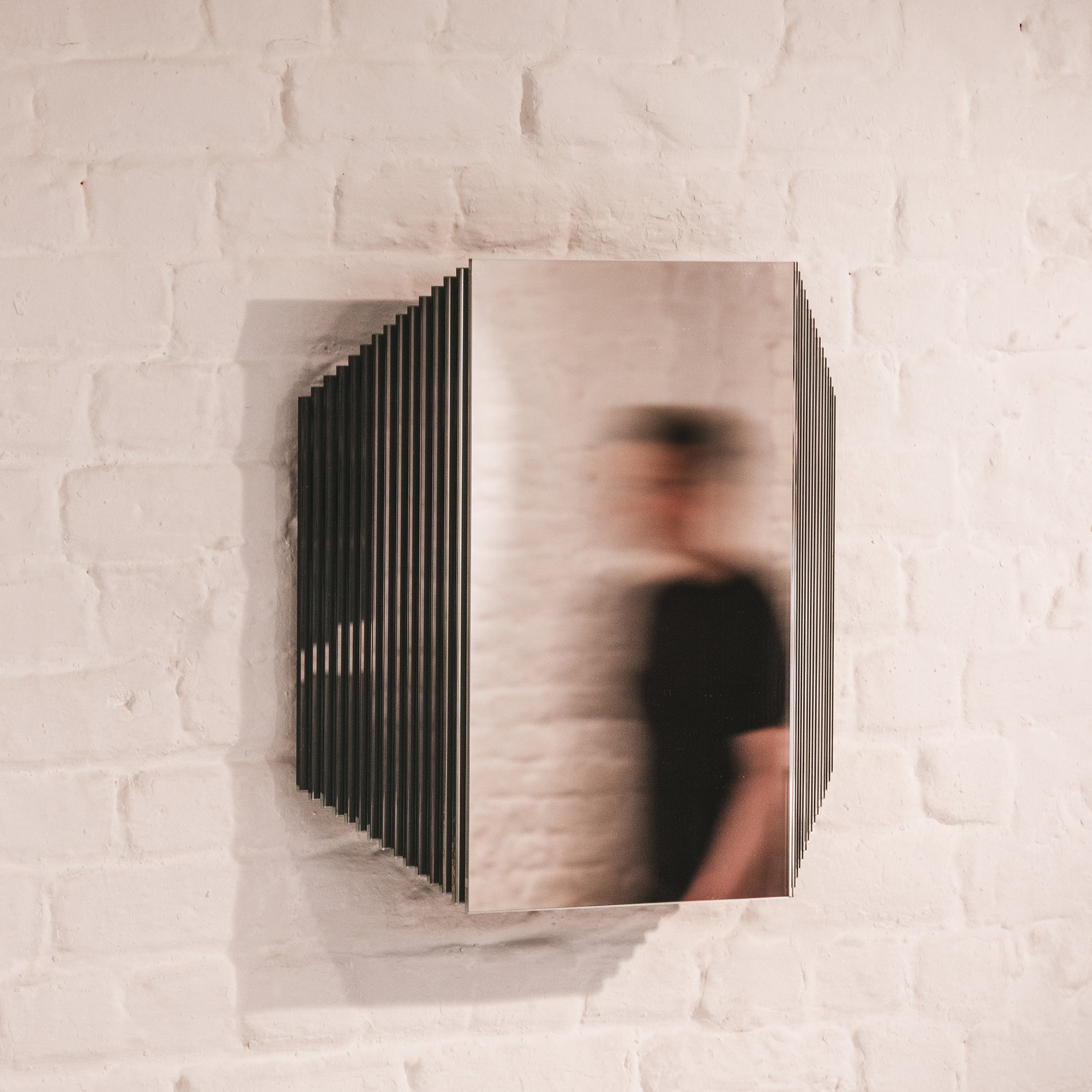 STRATA MIRROR