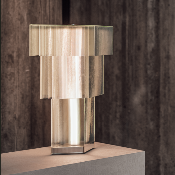 SHROUD TABLE LAMP