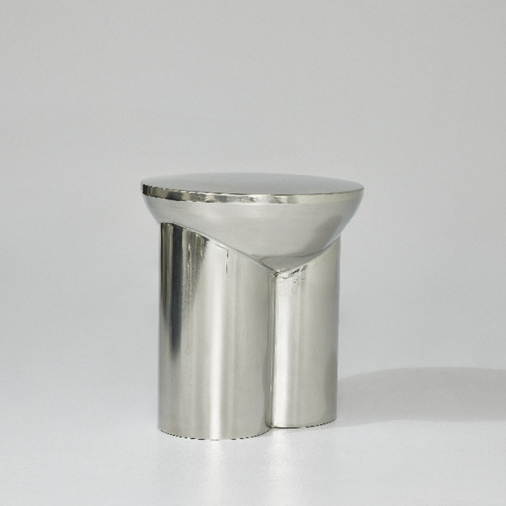 METATE STOOL