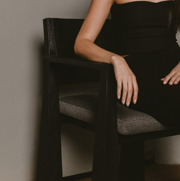 BRU DINING CHAIR WITH ARMS