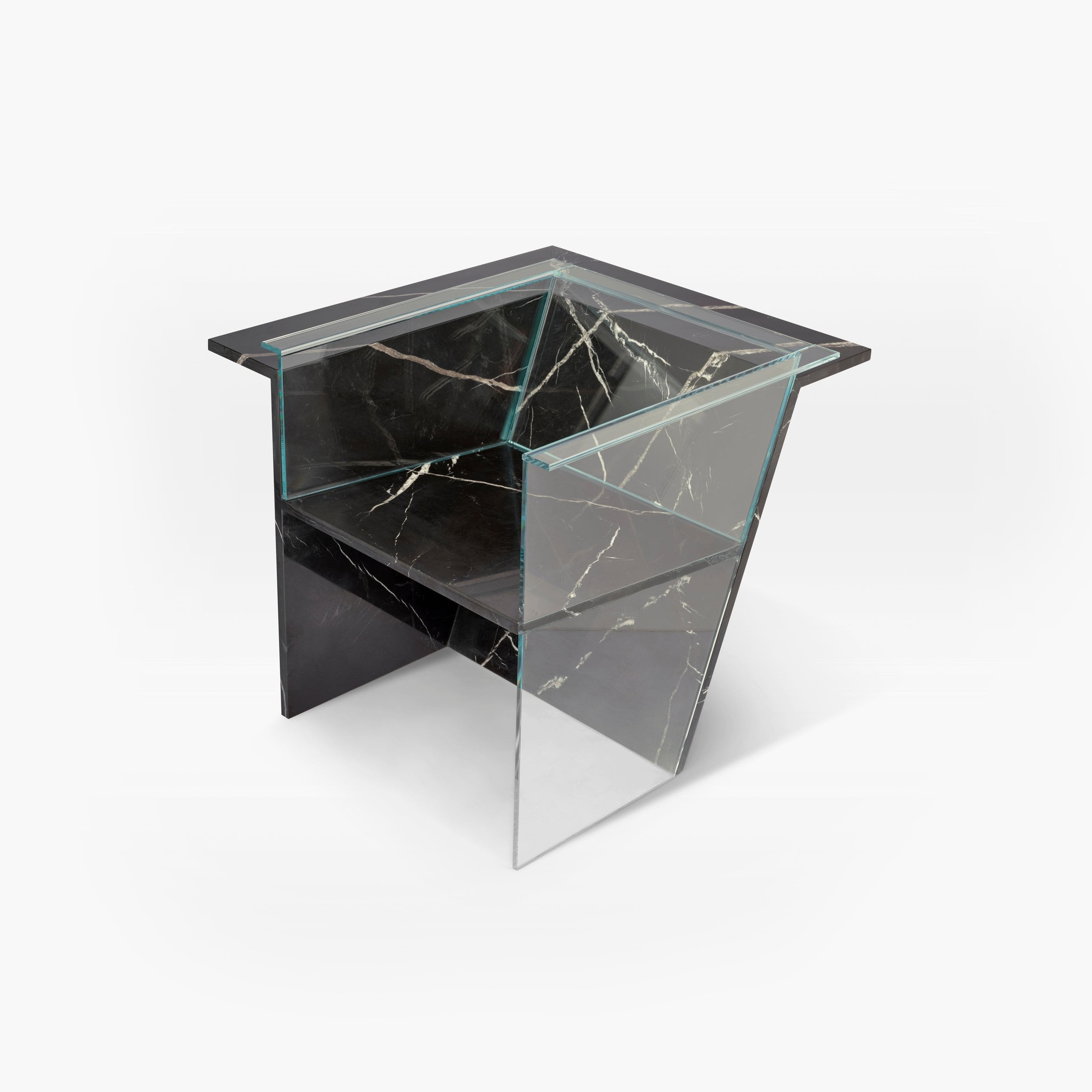 TOKYO ARMCHAIR