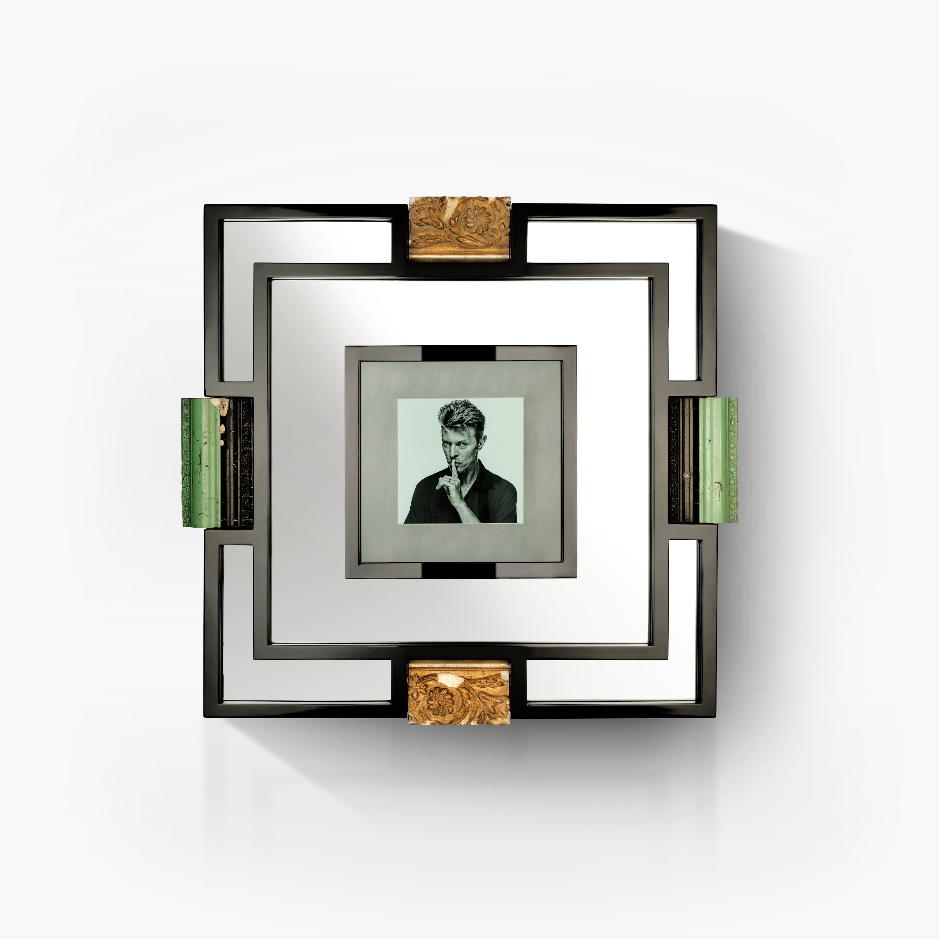 VH FRAME 001/002