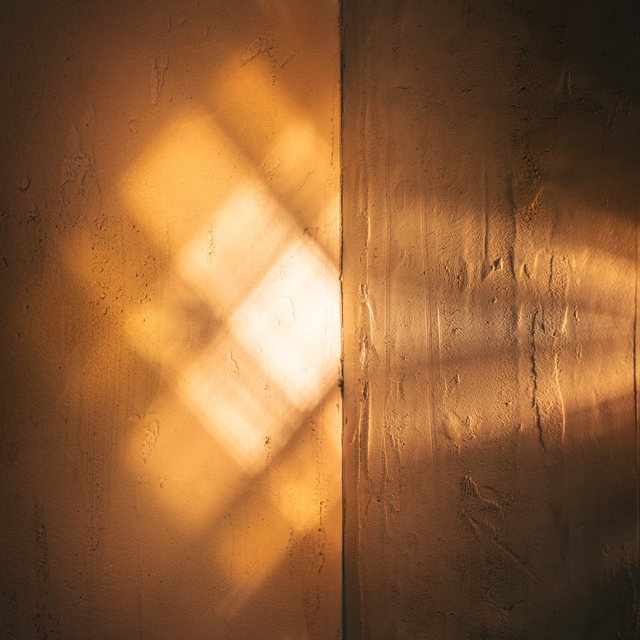 TETRA HORIZON WALL LIGHT