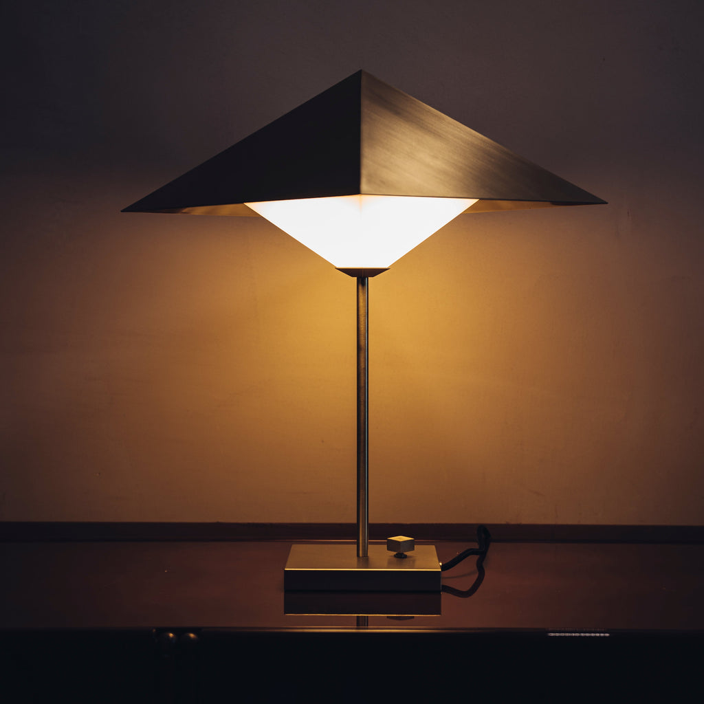 OCTA TABLE LAMP