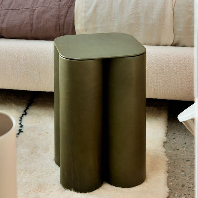 SILOS SMALL SIDE TABLE LEATHER TOP OLIVE GREEN