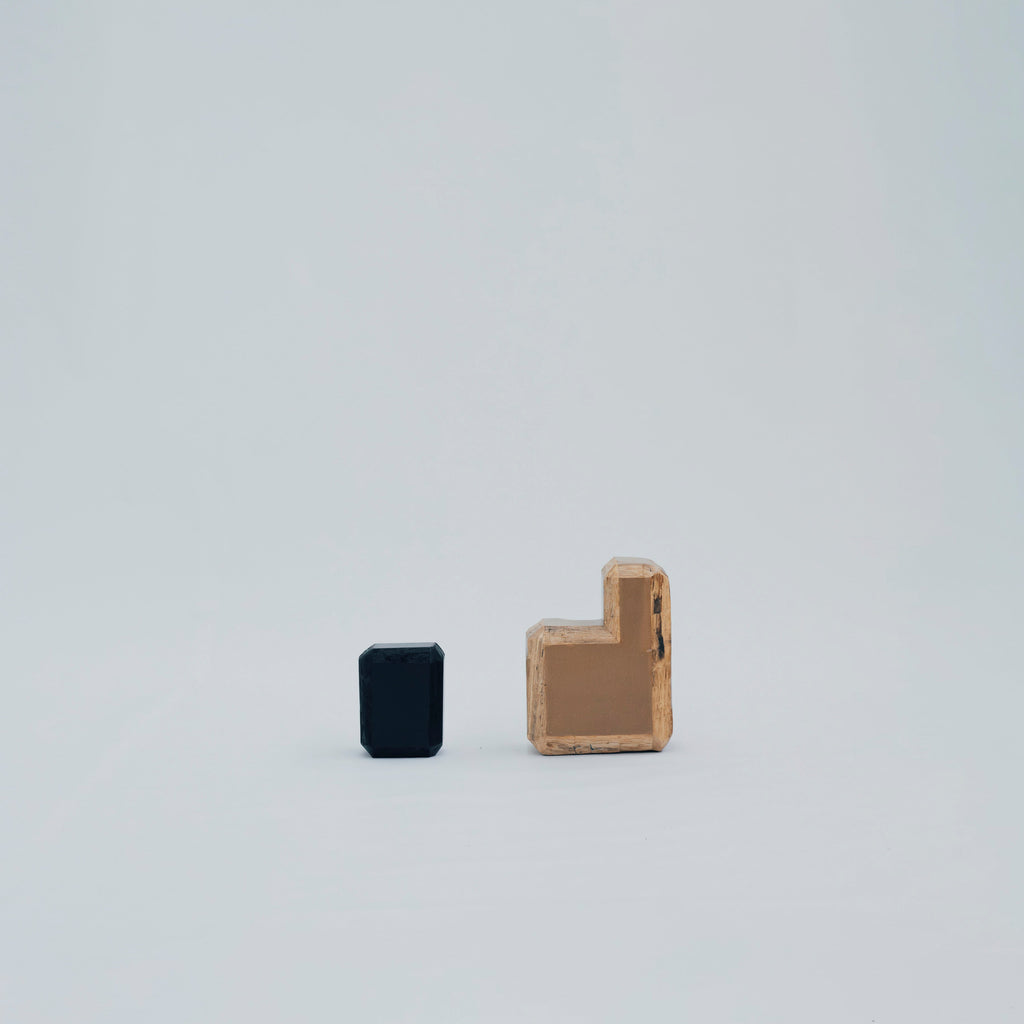 RAW EDGE CHAIR & METEORITE