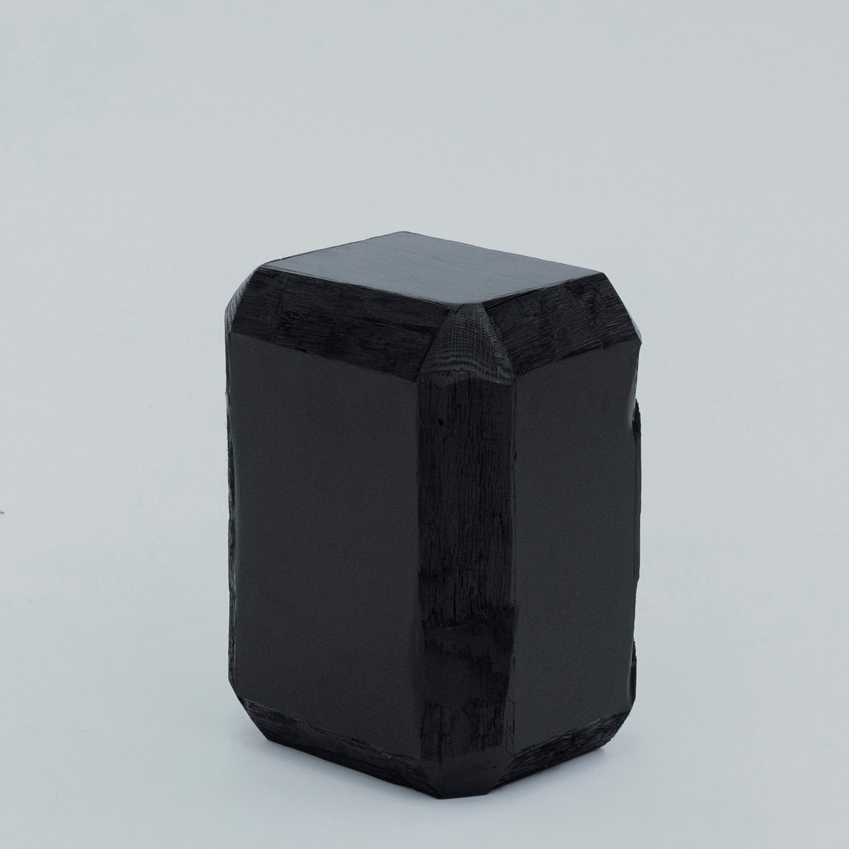 RAW EDGE CHAIR & METEORITE
