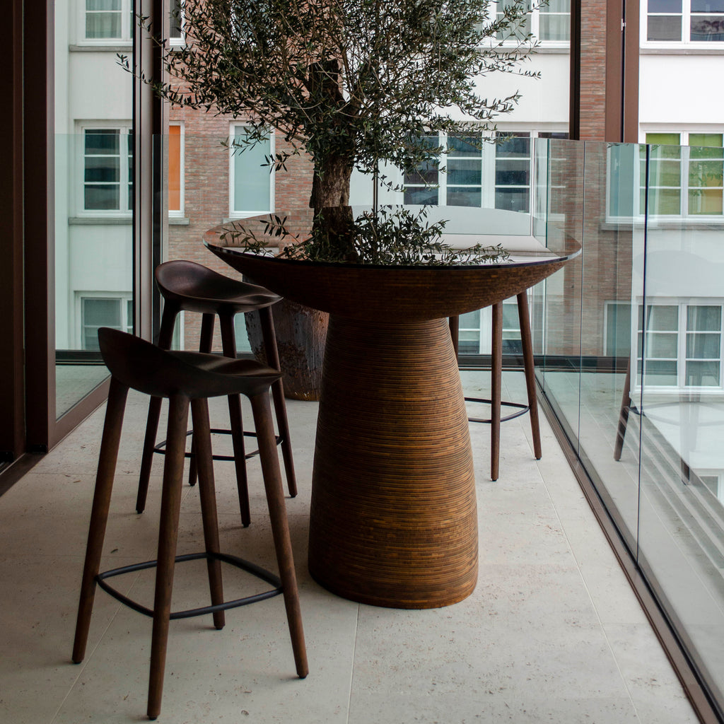 STRATUM SAXUM BESPOKE BAR TABLE