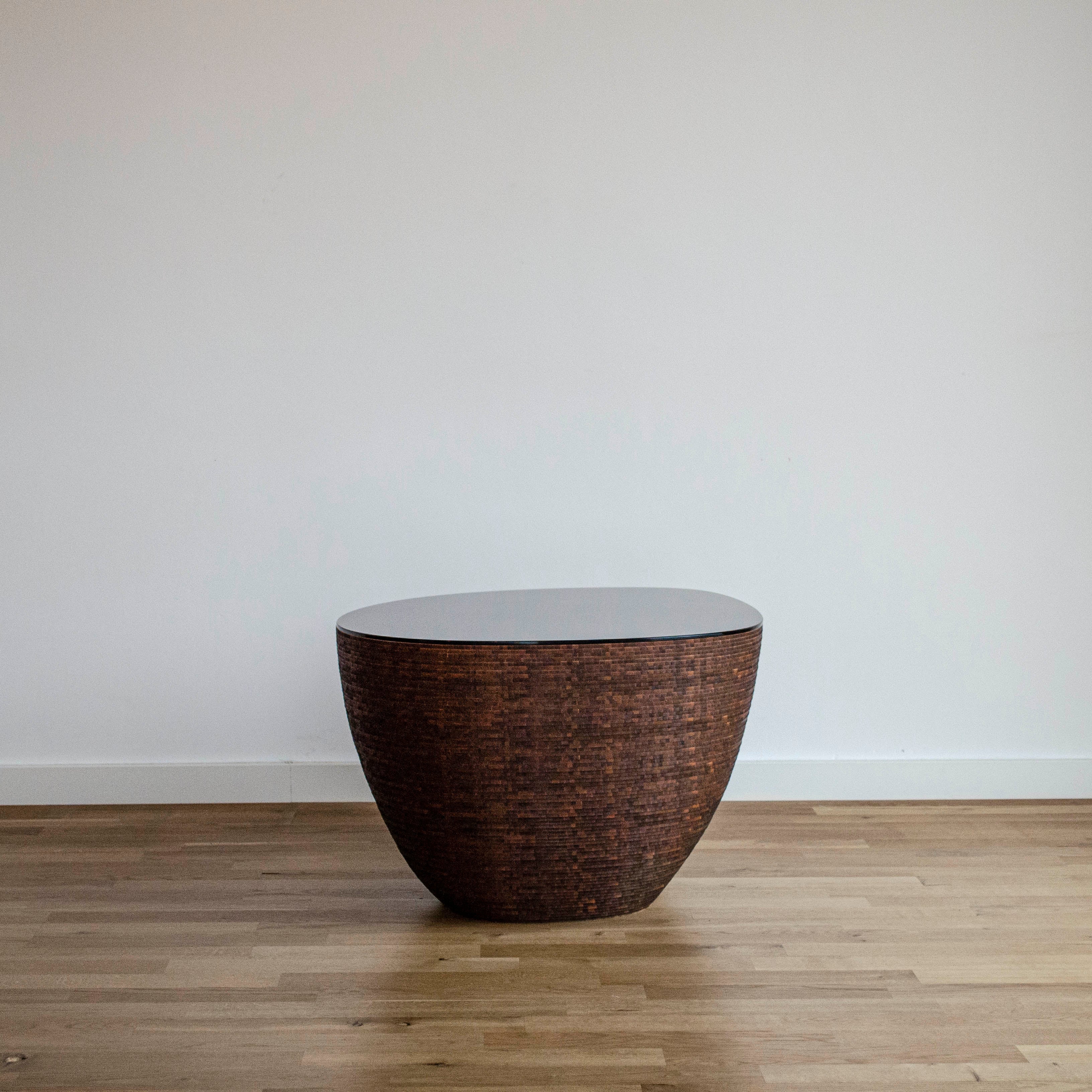 STRATUM SAXUM LOW TABLE 01