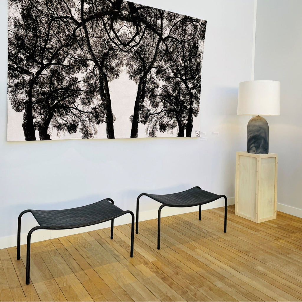 NEGUS STOOL