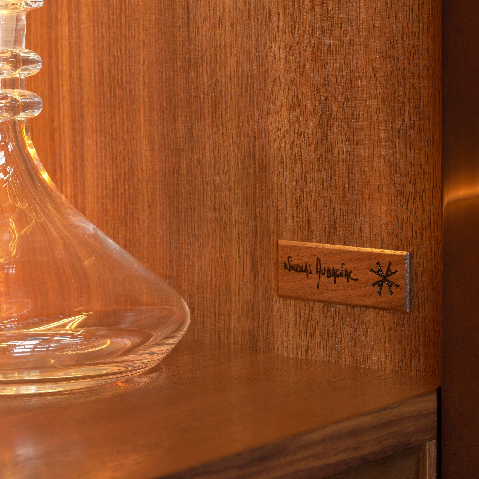 SATURNE BAR CABINET