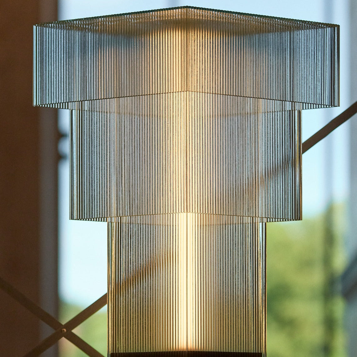 SHROUD TABLE LAMP