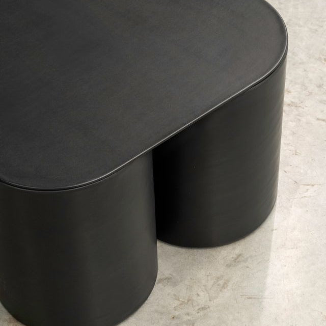 SILOS MEDIUM COFFEE TABLE BLACK LEATHER TOP